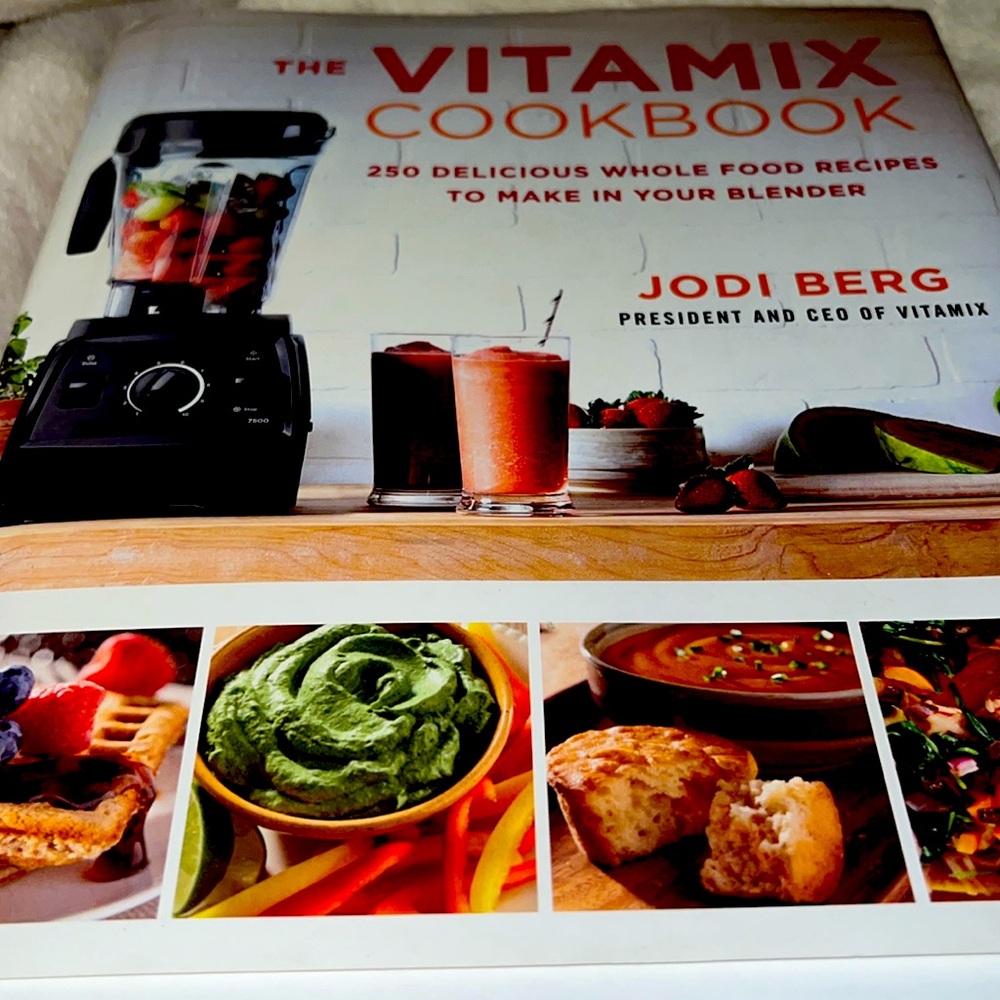 THE VITAMIX COOKBOOK